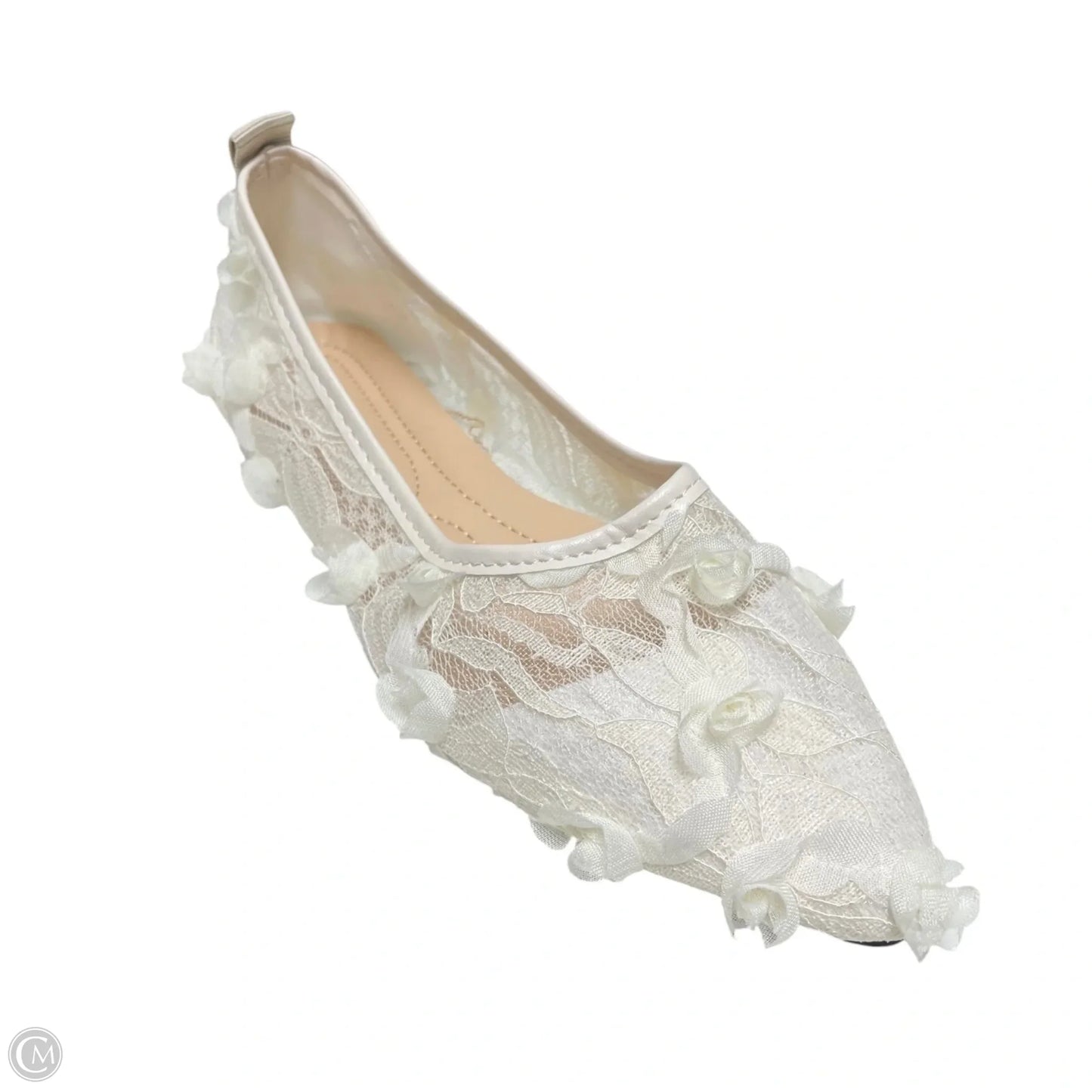 Shoes Flats By Clothes Mentor In Cream, Size: 5.5
