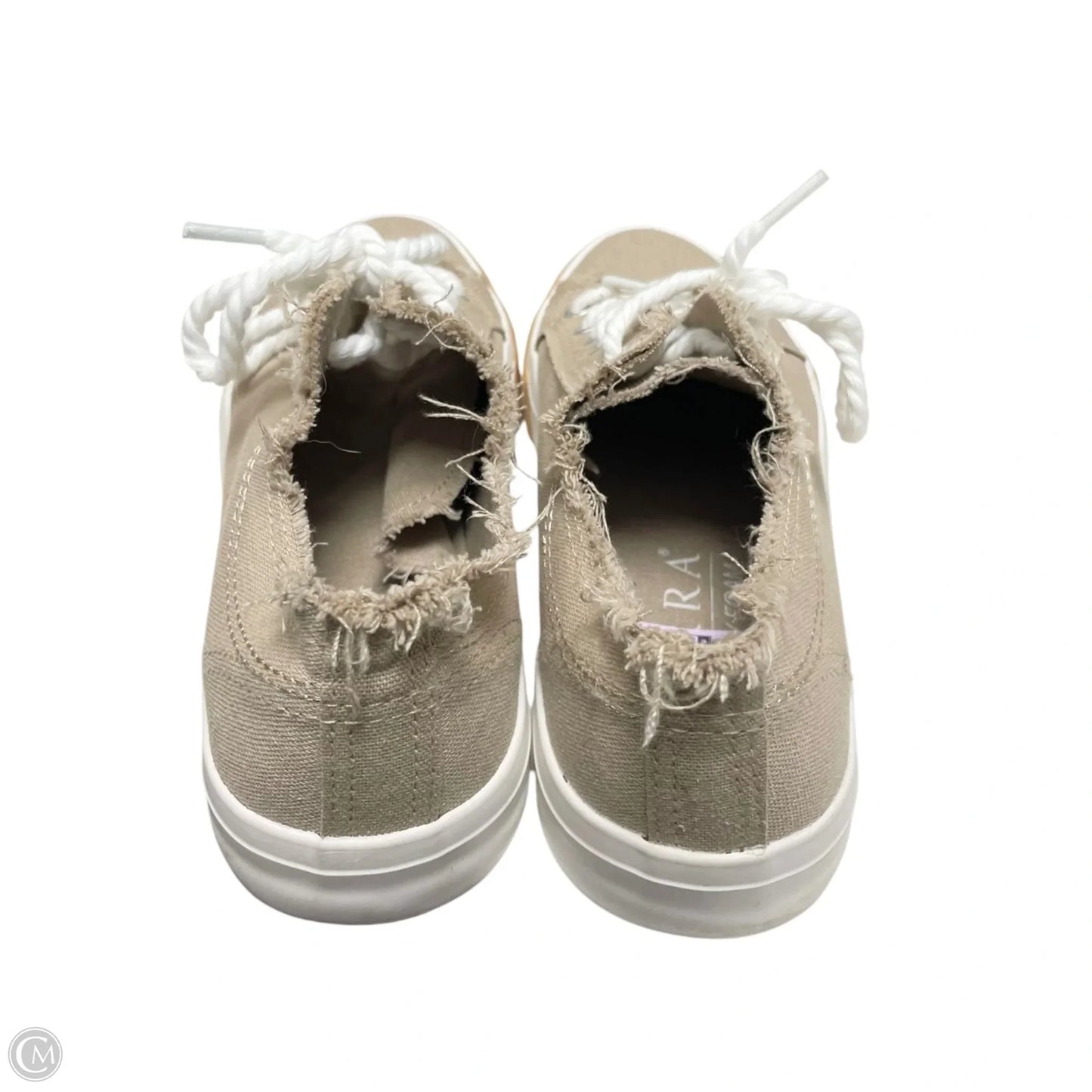 Shoes Sneakers By Serra In Tan, Size: 7