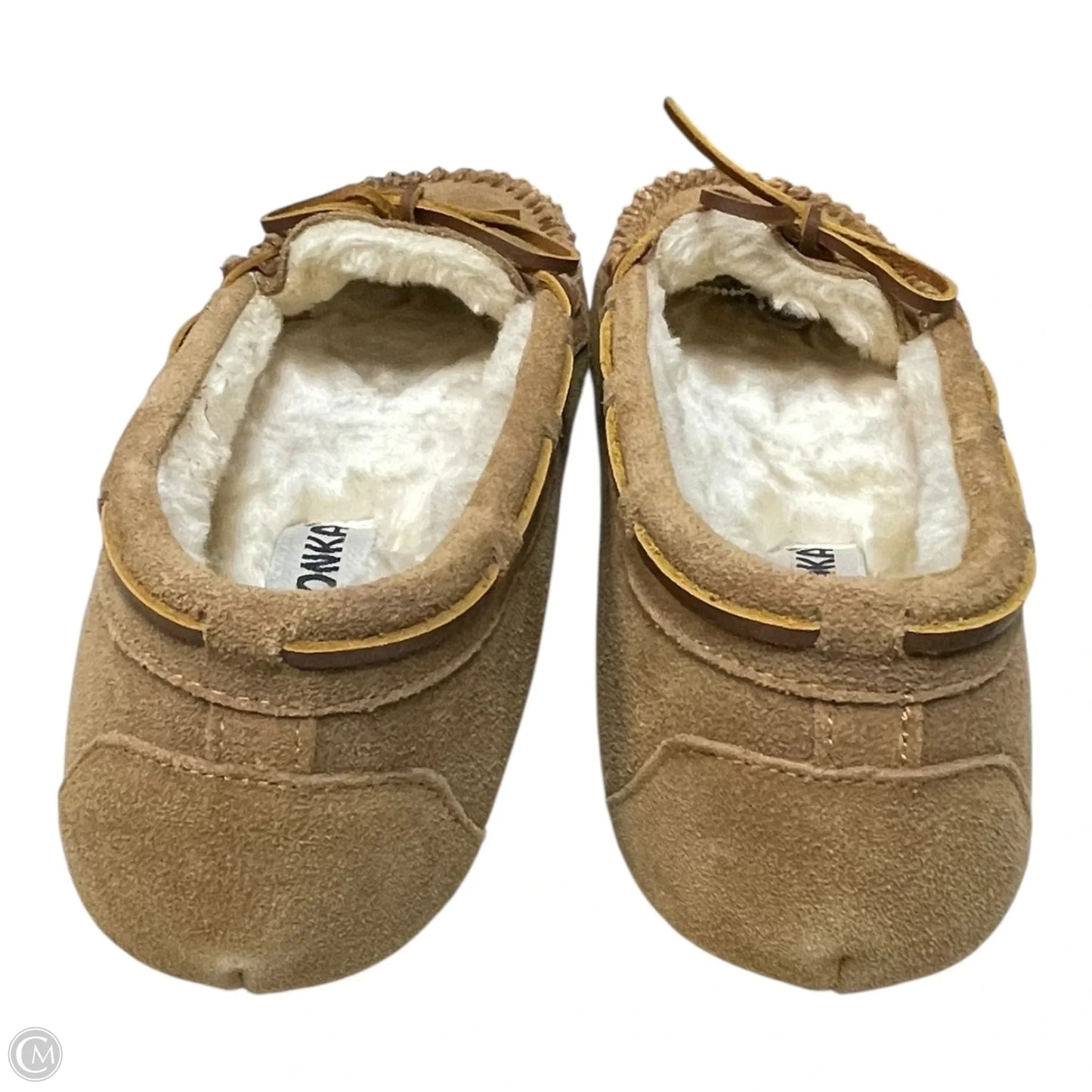 Shoes Flats By Minnetonka In Tan, Size: 11