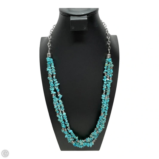 Necklace Layered By Clothes Mentor