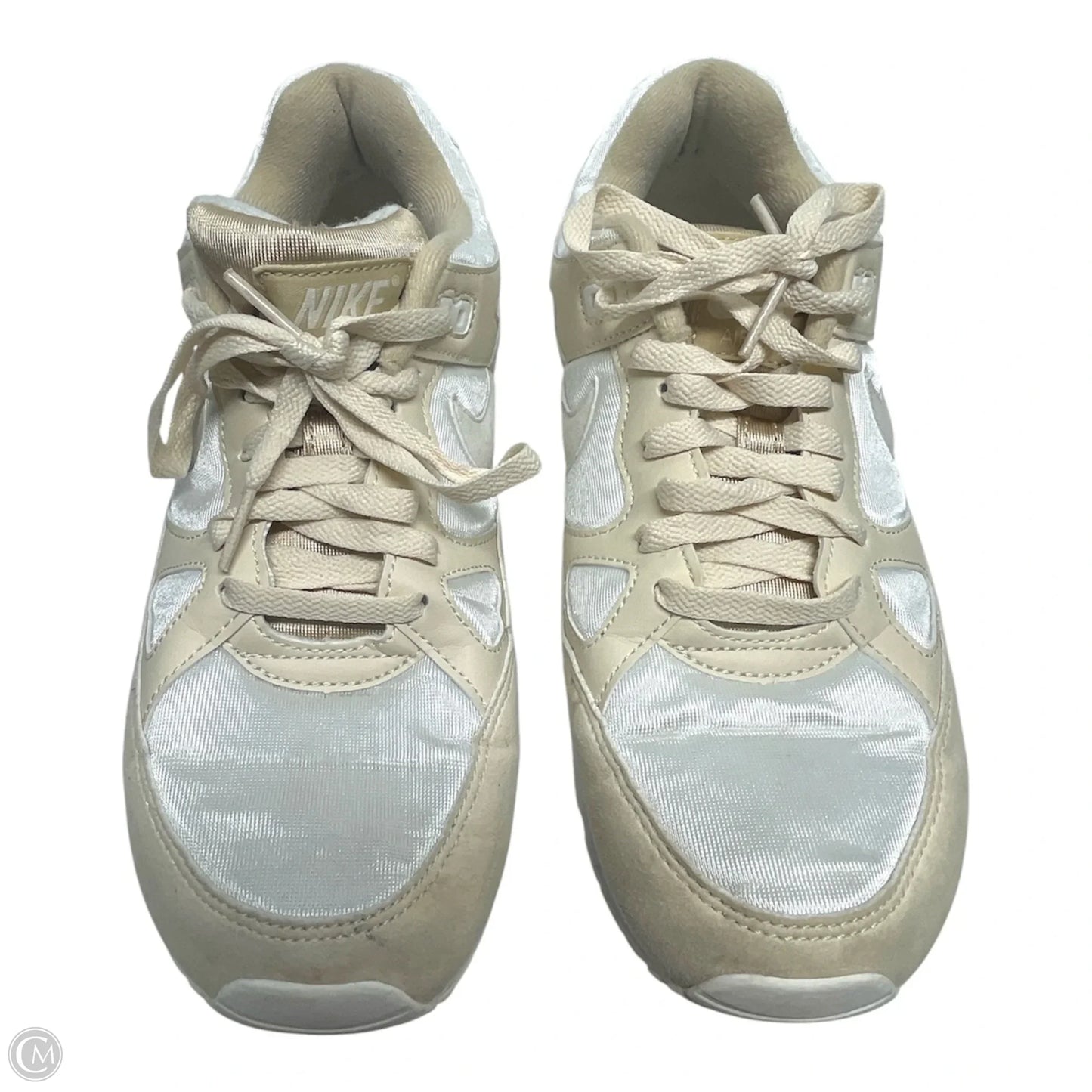 Shoes Sneakers By Nike In Cream & White, Size: 10.5