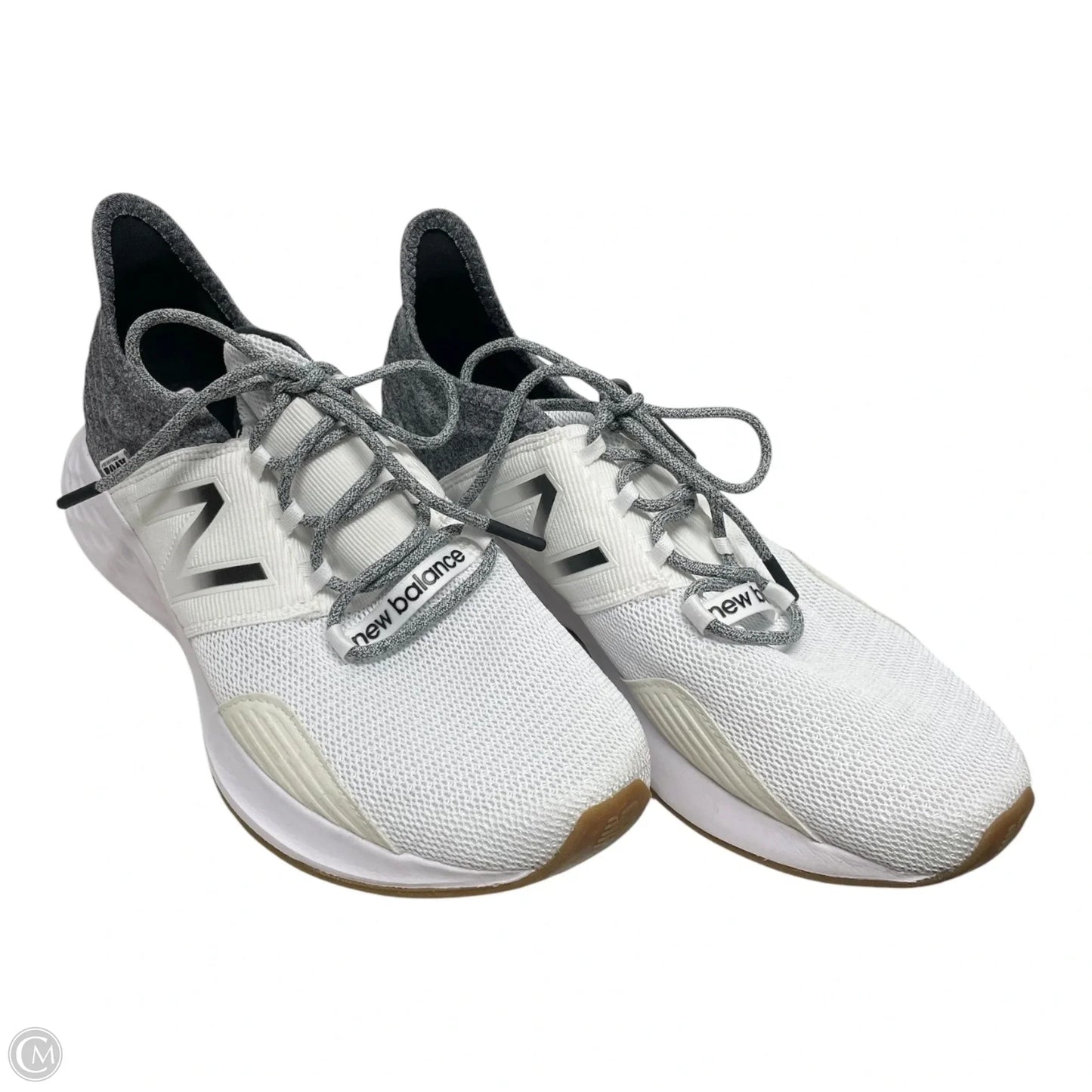 Shoes Sneakers By New Balance In Grey & White, Size: 10.5