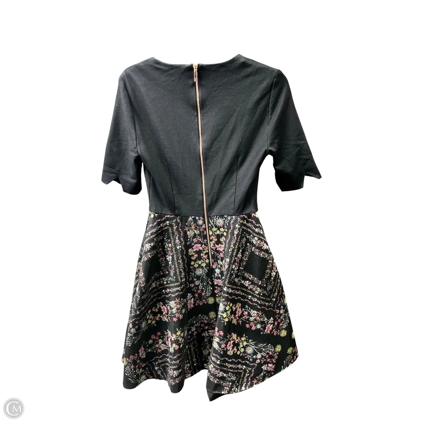 Dress Casual Short By Ted Baker In Floral Print, Size: 2