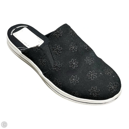 Shoes Flats By Clarks In Black, Size: 5.5