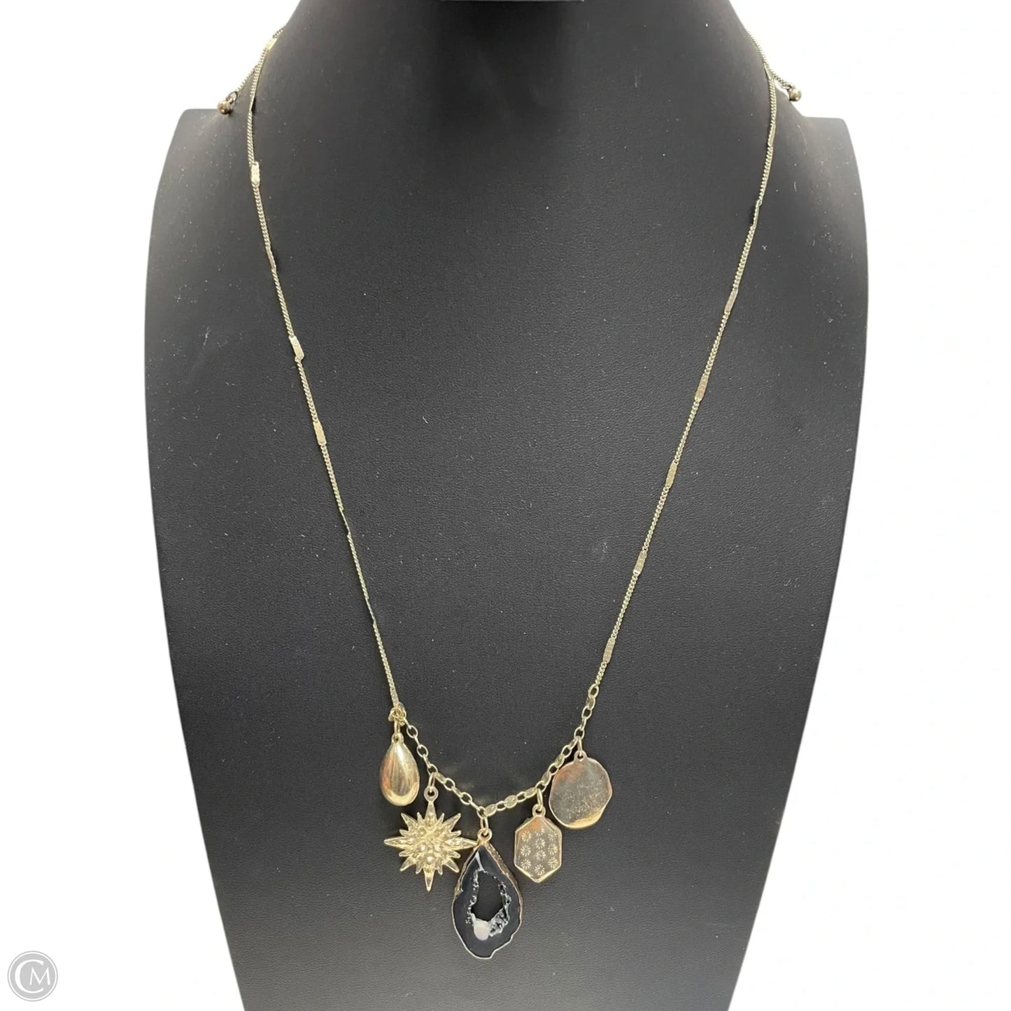Necklace Charm By Clothes Mentor