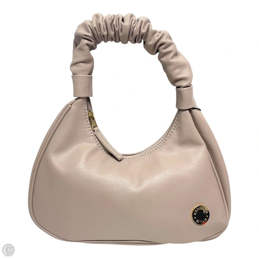 Handbag By Clothes Mentor, Size: Small