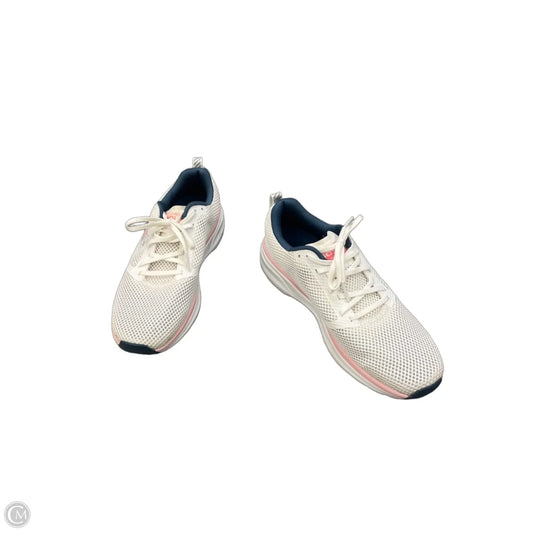 Shoes Athletic By Skechers In White, Size: 7.5