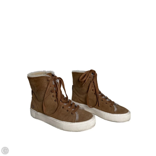 Shoes Designer By Ugg In Tan, Size: 9