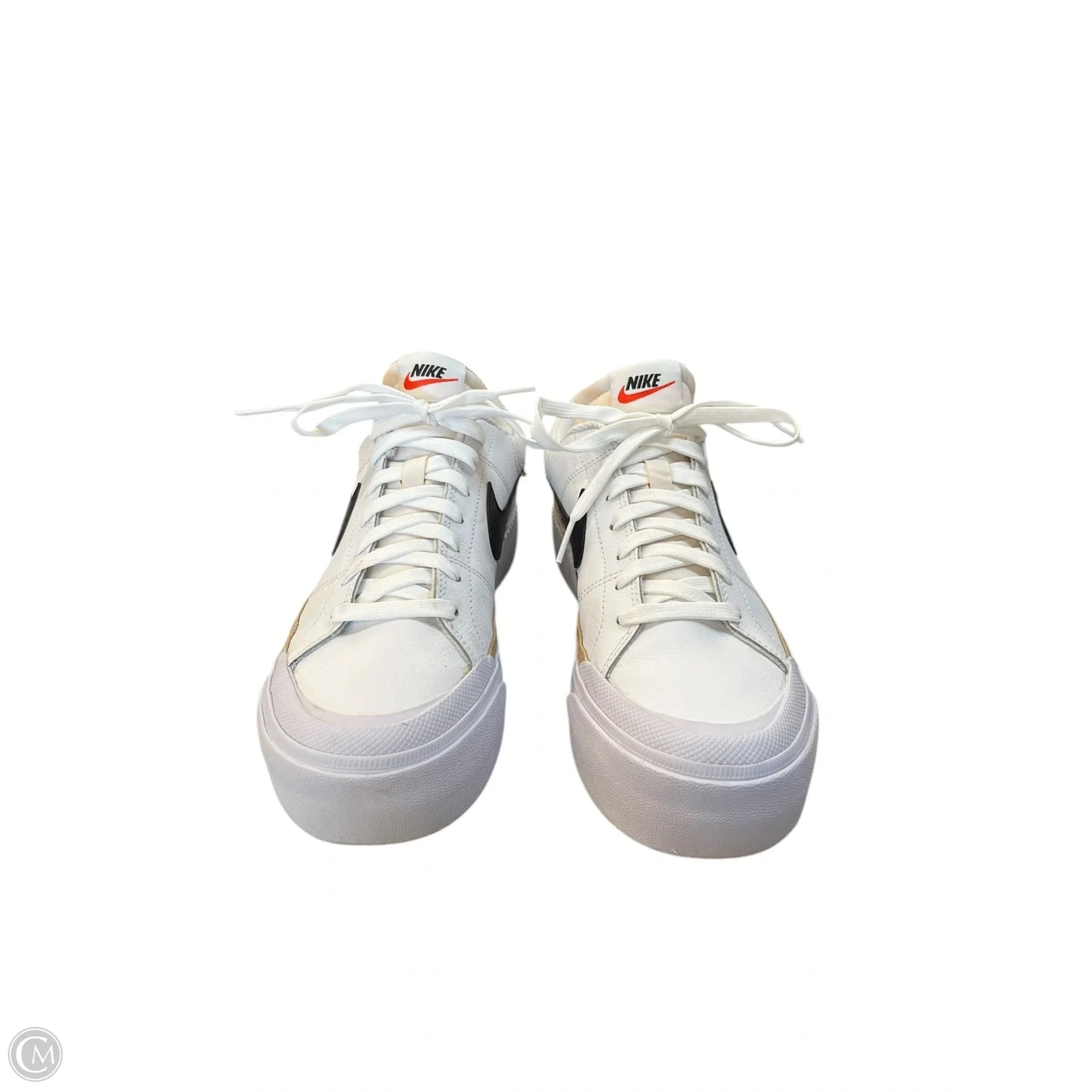 Shoes Sneakers By Nike In White, Size: 10