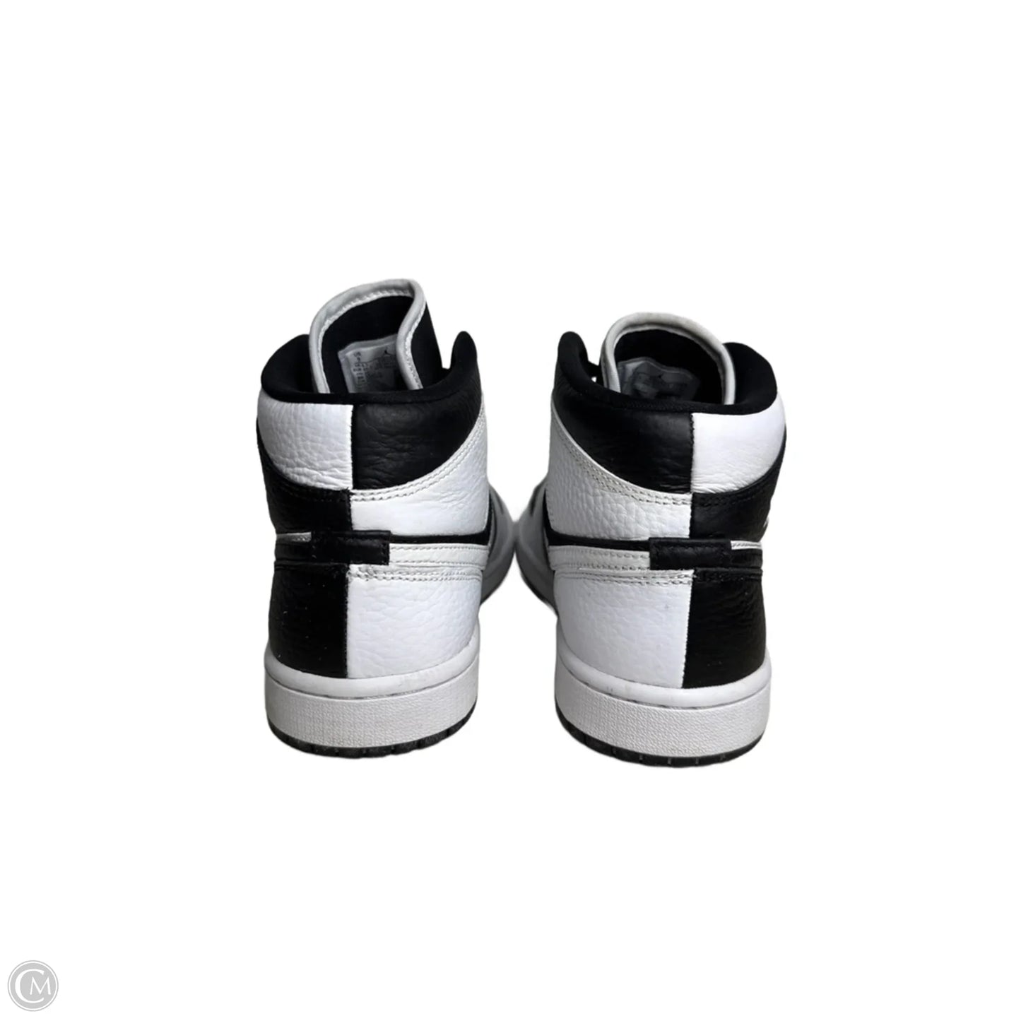 Shoes Sneakers By Nike In Black & White, Size: 9