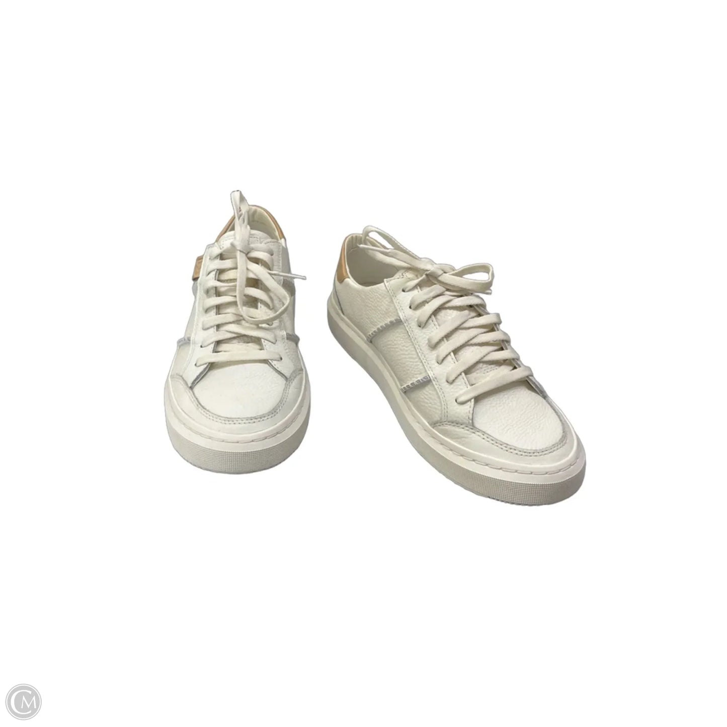 Shoes Designer By Ugg In White, Size: 9