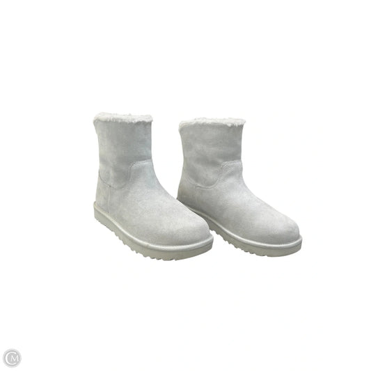 Boots Designer By Ugg In Grey, Size: 8