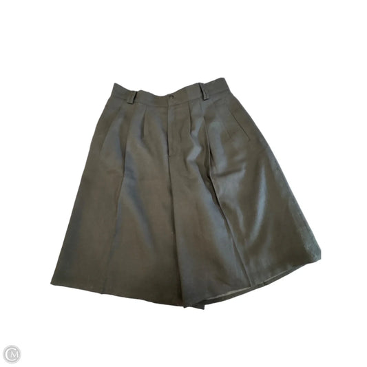 Shorts By Clothes Mentor In Black, Size: 16