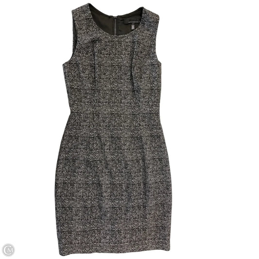 Dress Casual Short By White House Black Market In Grey, Size: Xs