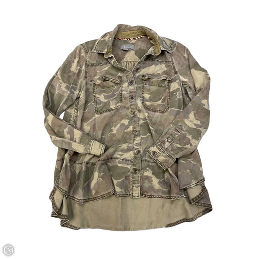 Top Long Sleeve By Anthropologie In Camouflage Print, Size: Xs