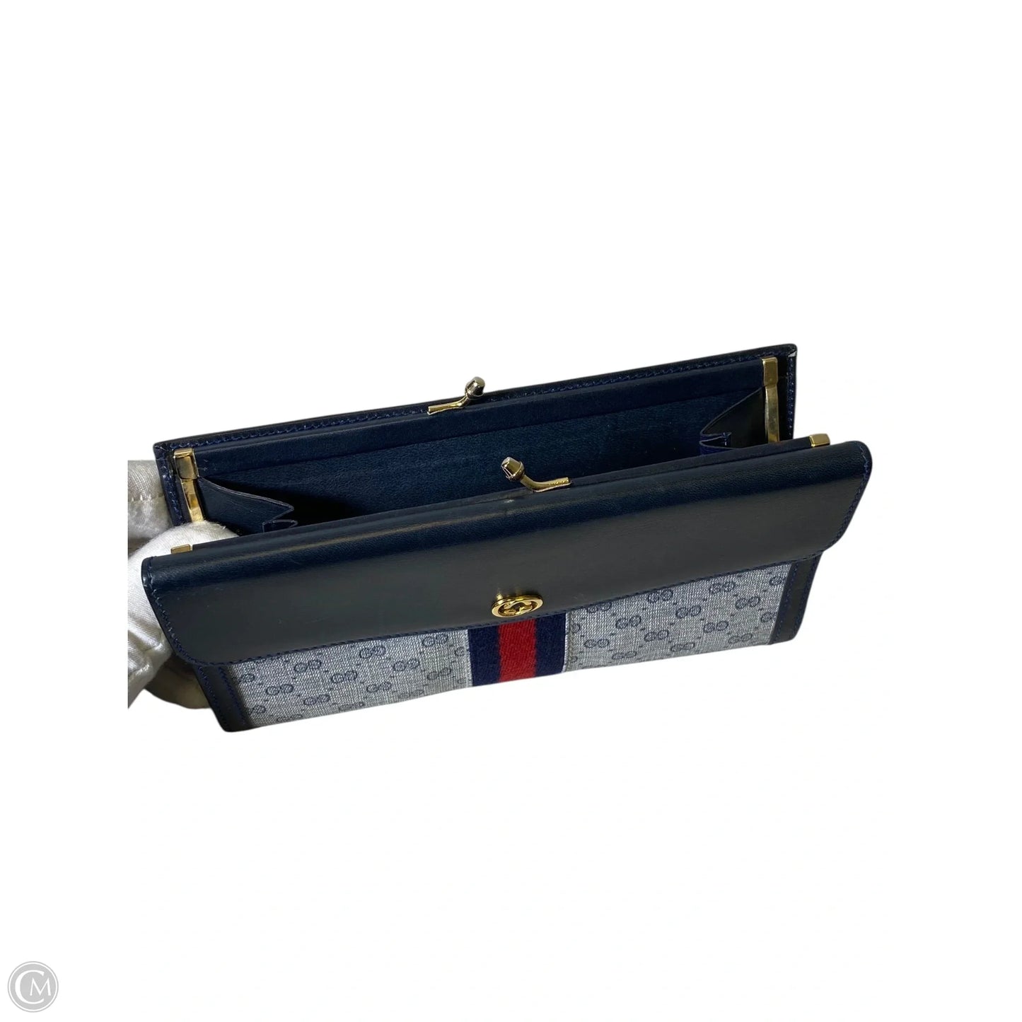 Wallet Luxury Designer By Gucci, Size: Large