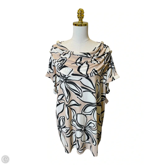 Top Short Sleeve By Cure In Multi-colored, Size: 3x