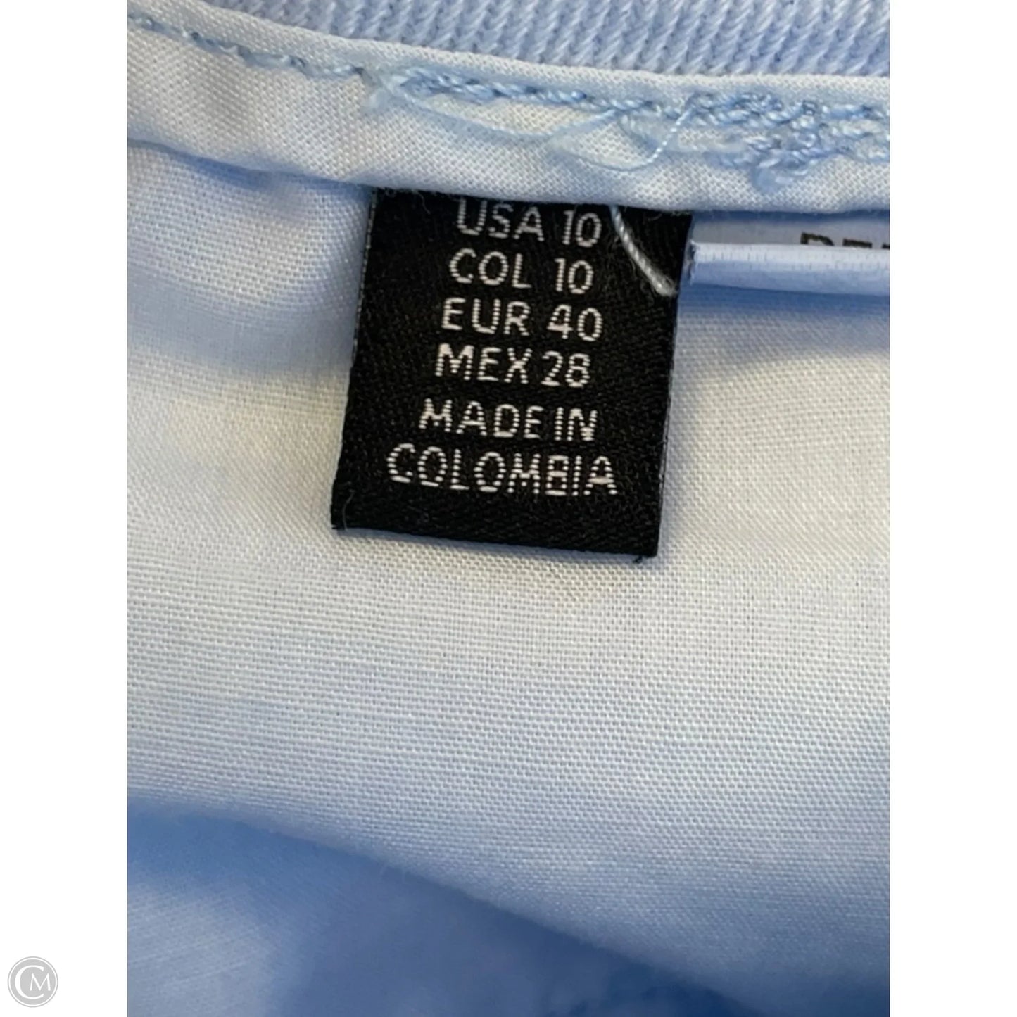 Jeans Cropped By Clothes Mentor In Blue, Size: 10