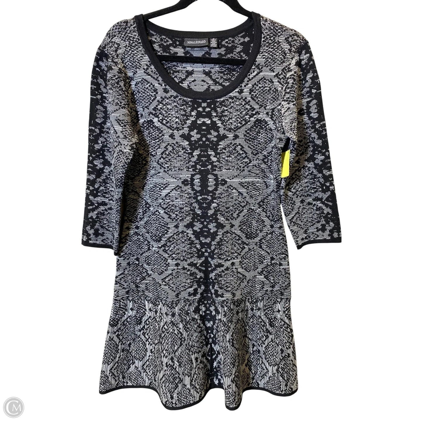Dress Casual Midi By Clothes Mentor In Black & Grey, Size: M