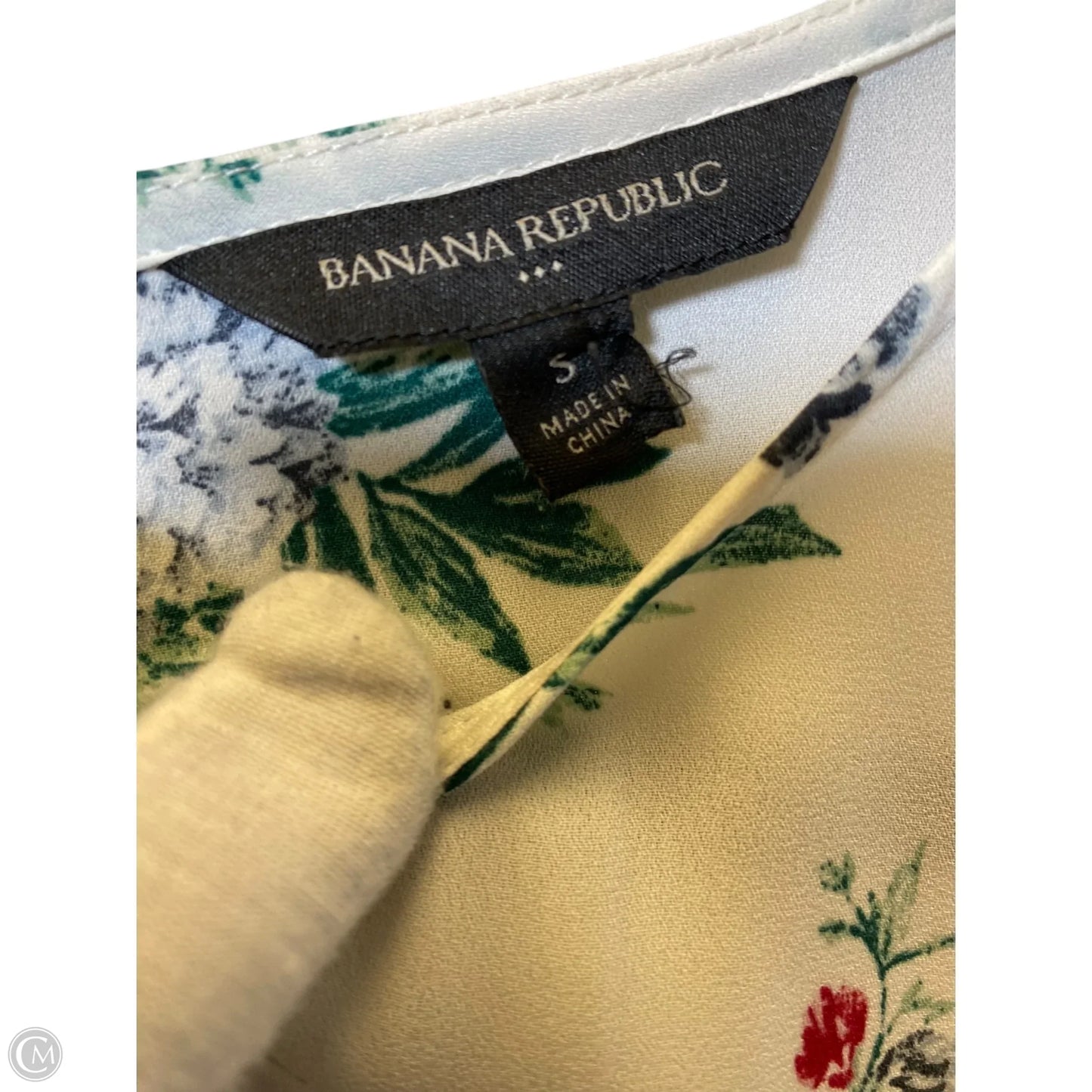Top Short Sleeve By Banana Republic In Floral Print, Size: S
