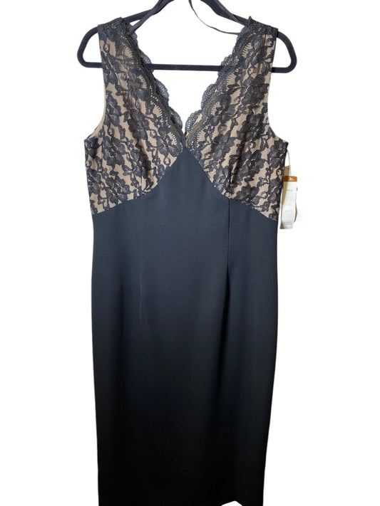 Dress Party Midi By Maggy London In Black, Size: L