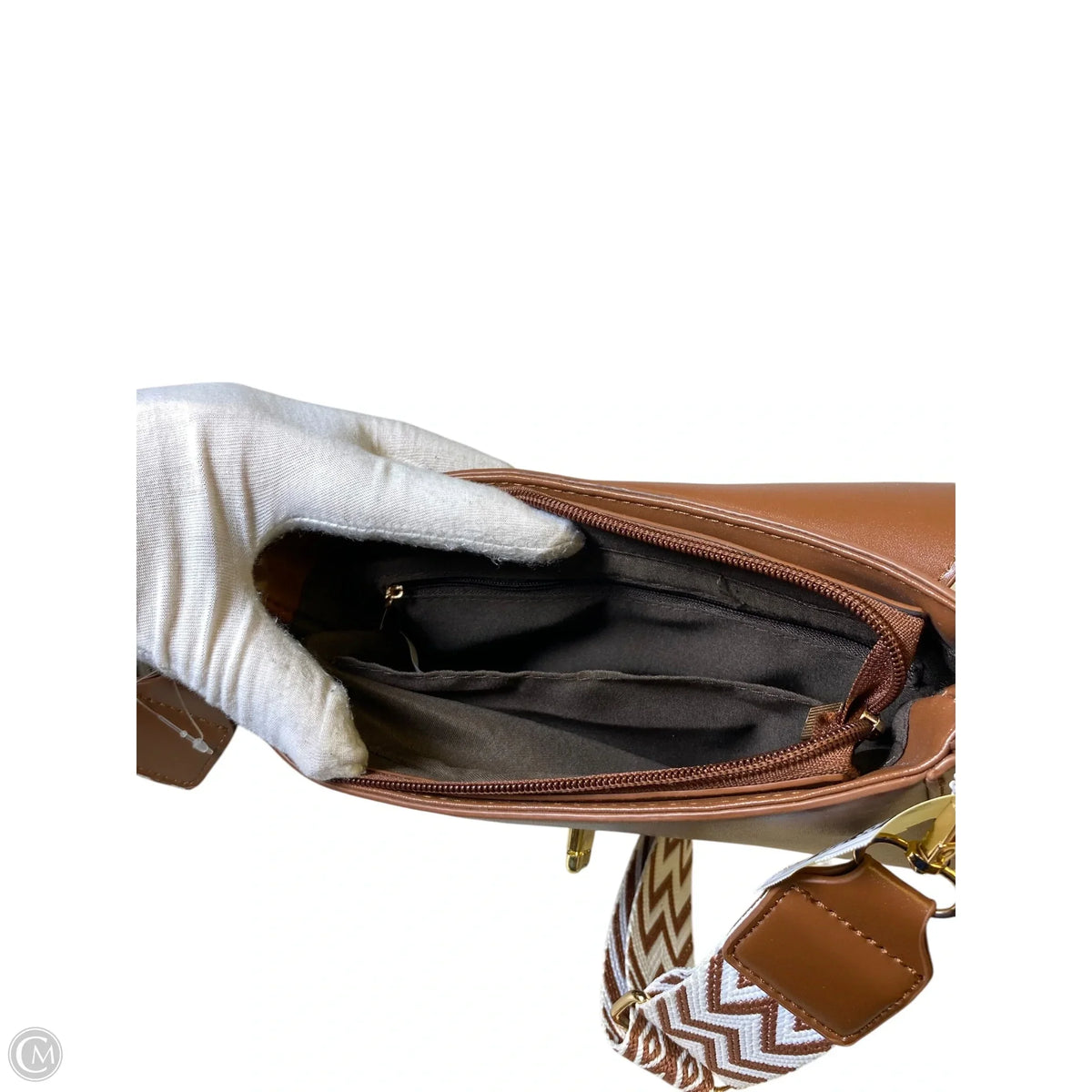 Crossbody By Clothes Mentor, Size: Medium
