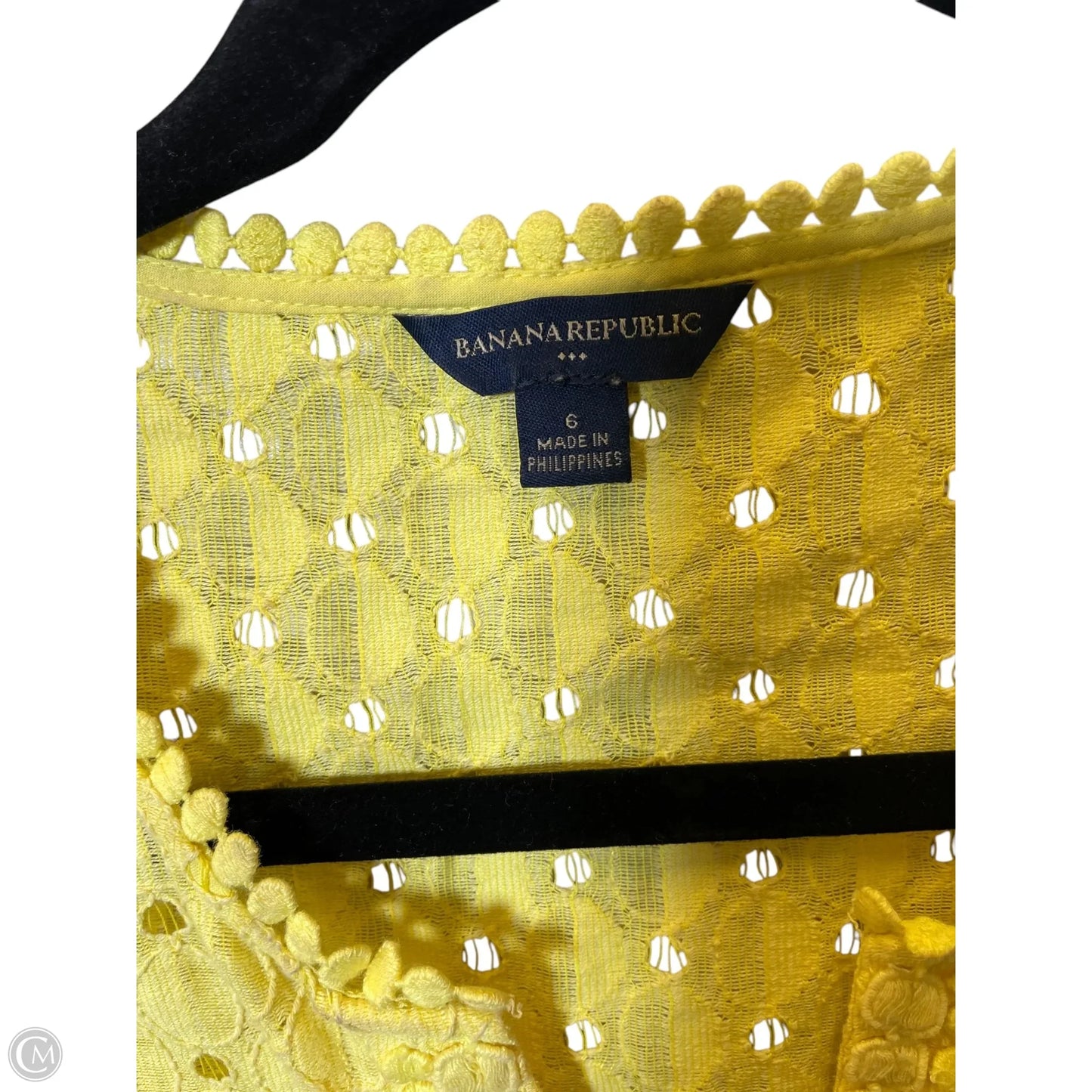 Top Sleeveless By Banana Republic In Yellow, Size: S