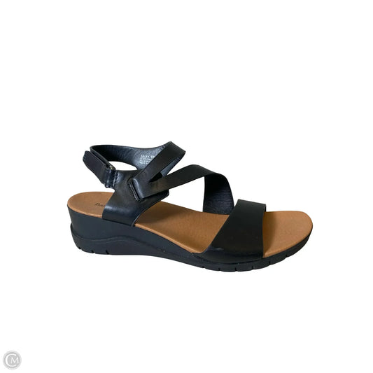 Sandals Heels Wedge By Bare Traps In Black & Tan, Size: 10