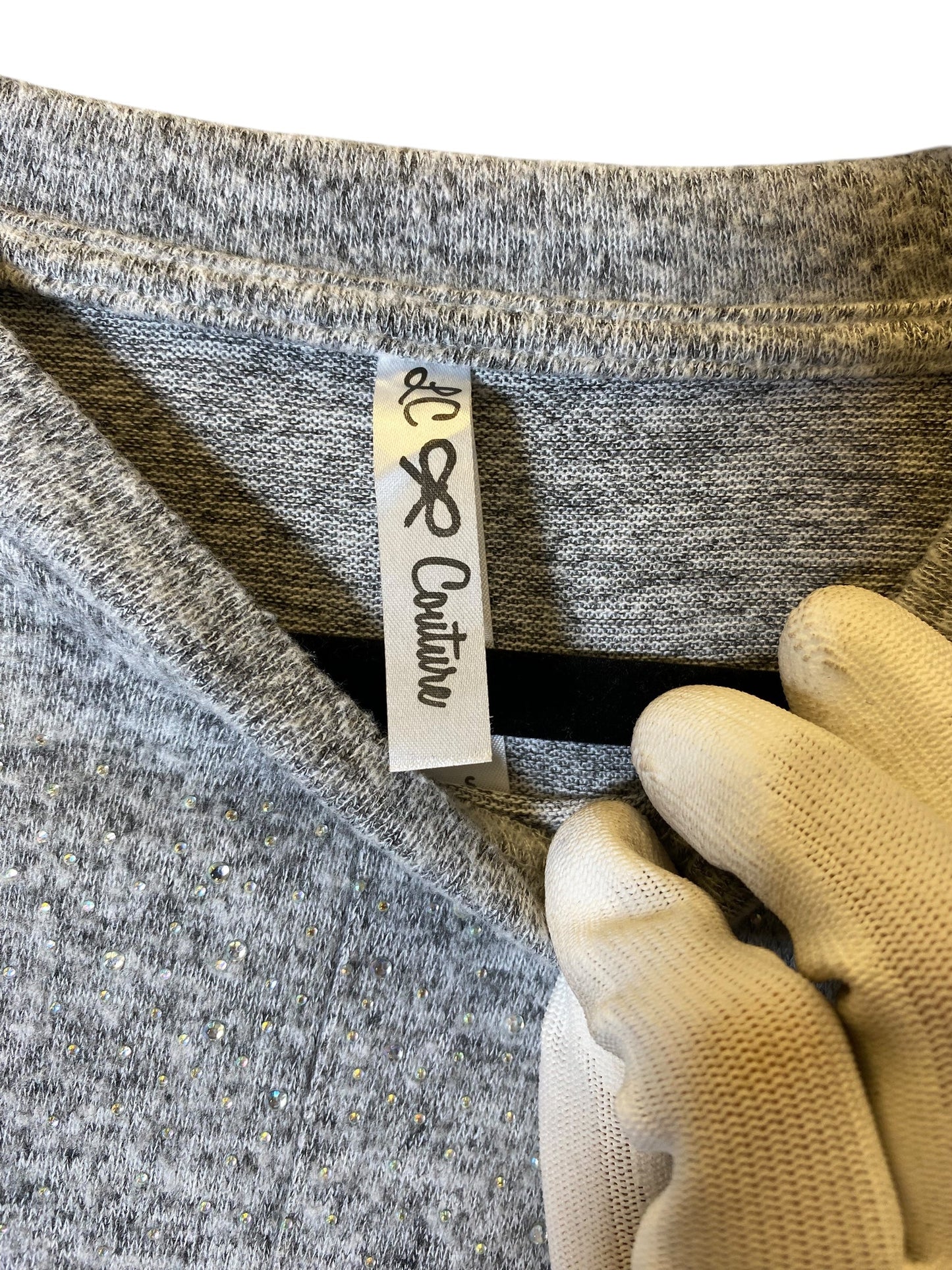 Sweater By Clothes Mentor In Grey, Size: S