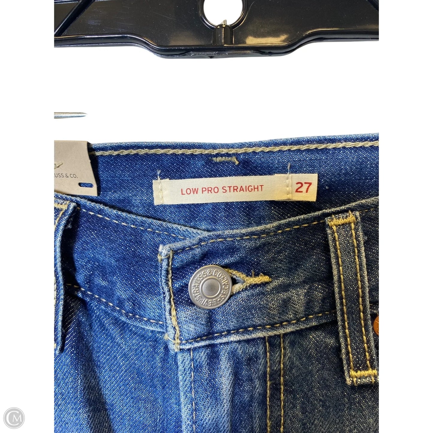 Jeans Straight By Levis In Blue Denim, Size: 4