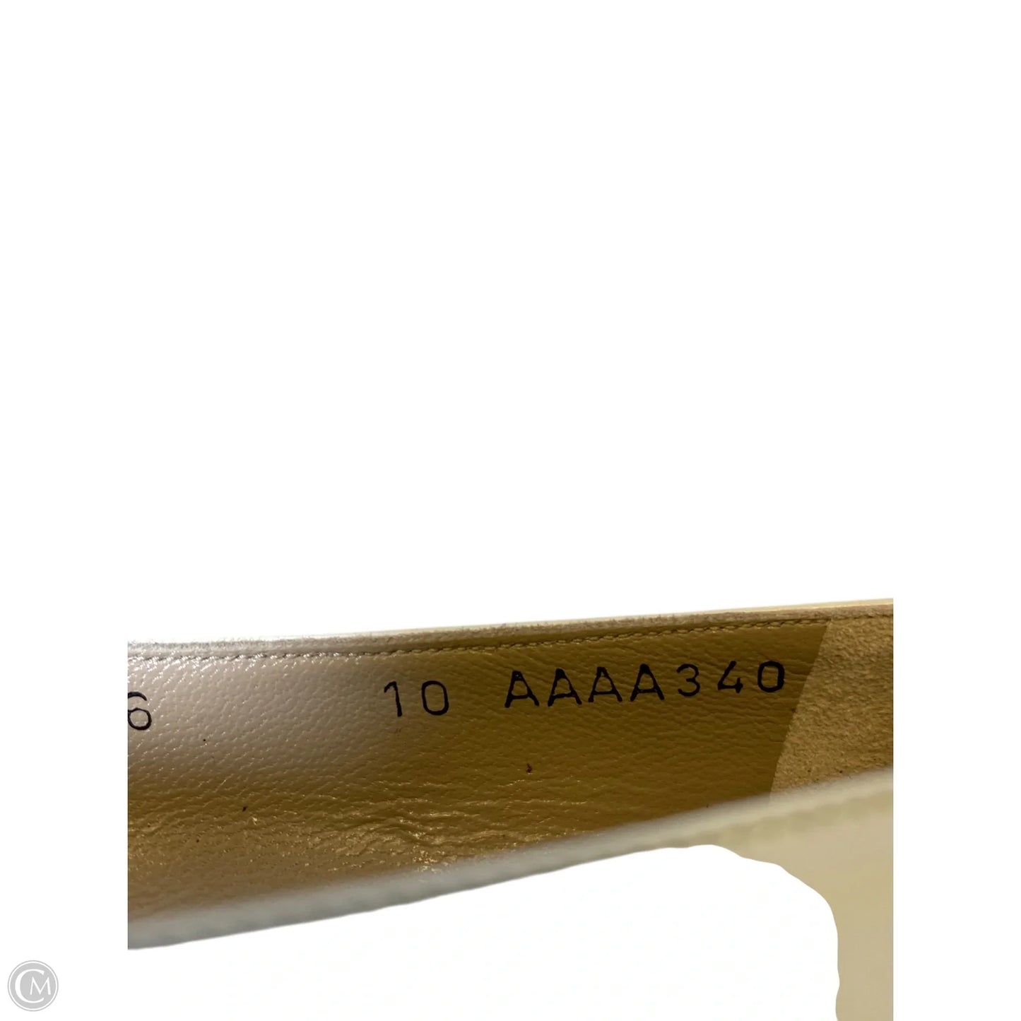 Shoes Luxury Designer By Ferragamo In Cream, Size: 10