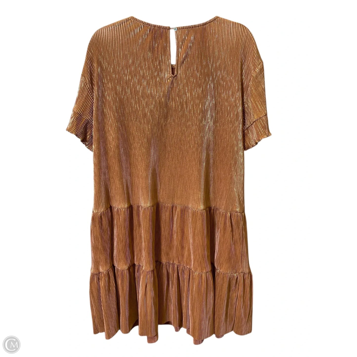 Dress Casual Short By See And Be Seen In Gold, Size: L