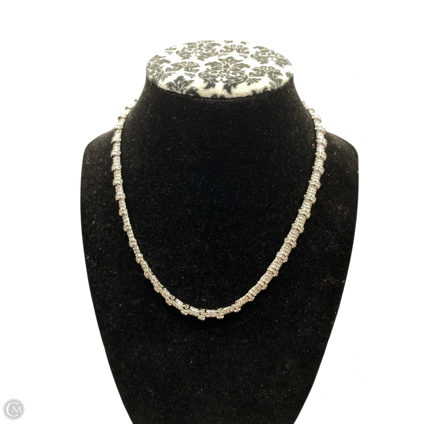 Necklace Choker & Collar By Clothes Mentor