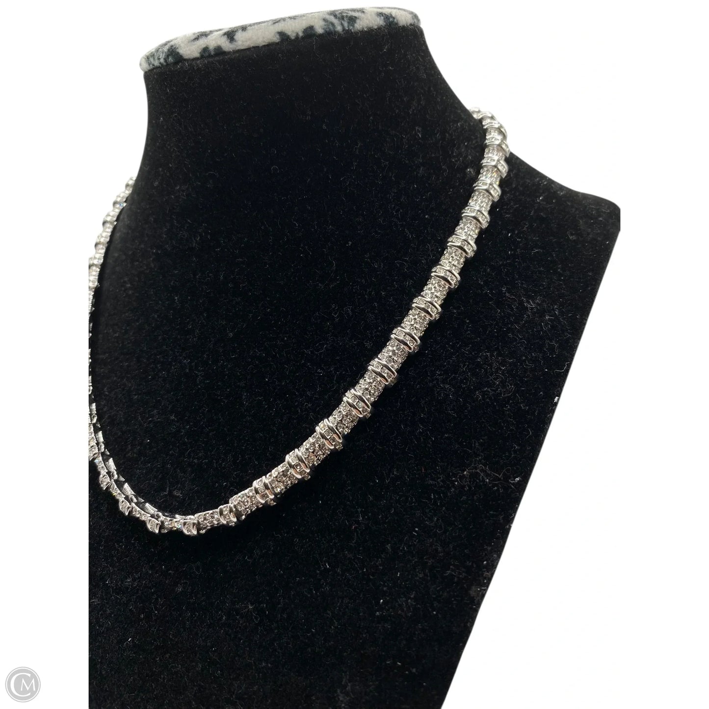 Necklace Choker & Collar By Clothes Mentor