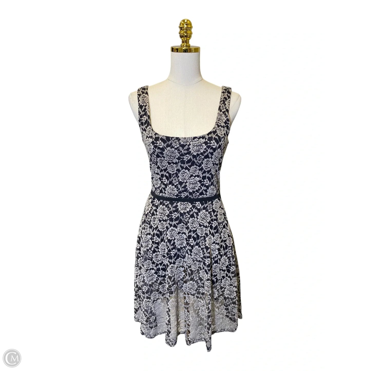 Dress Casual Short By Clothes Mentor In Black & Tan, Size: M