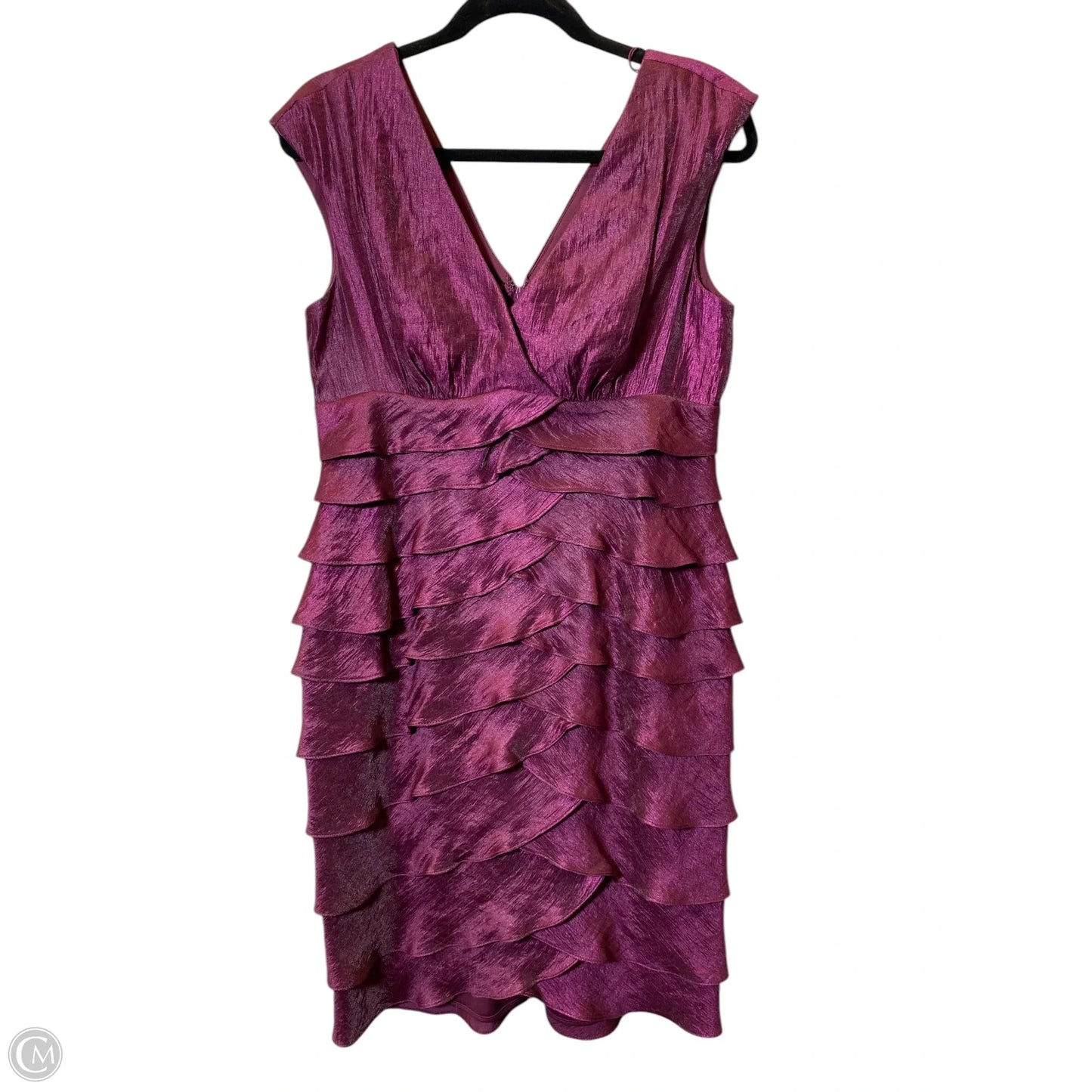 Dress Casual Short By London Times In Maroon, Size: L