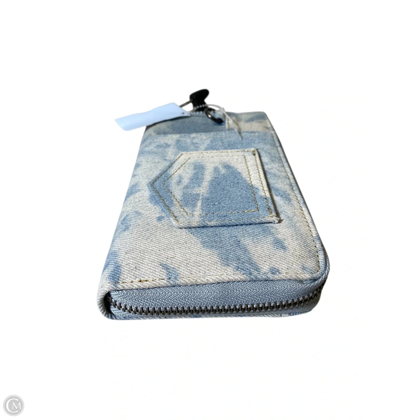 Wallet By Clothes Mentor, Size: Medium