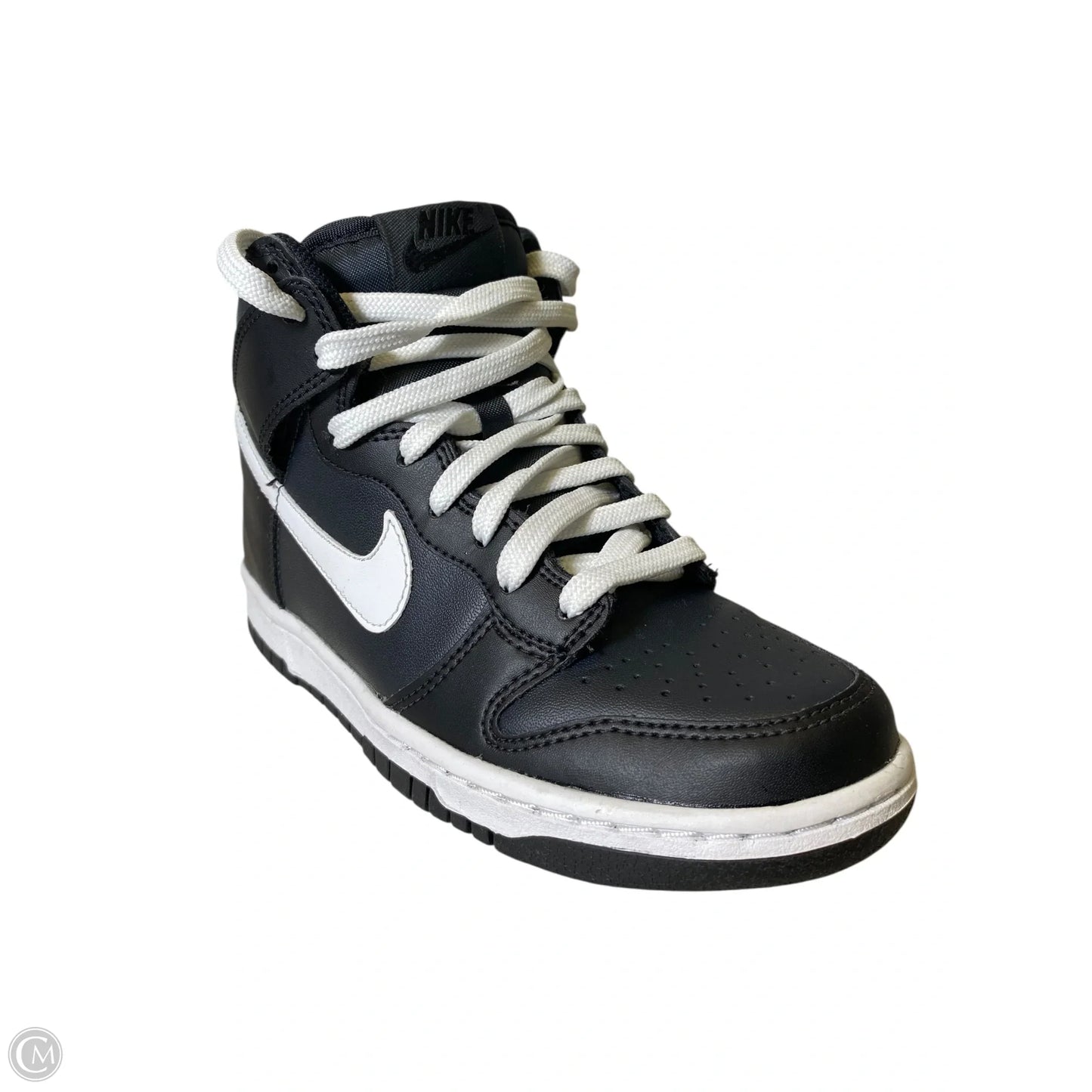 Shoes Sneakers By Nike In Black & White, Size: 4.5Y