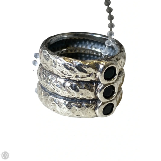 Ring Band By Clothes Mentor, Size: 6.5