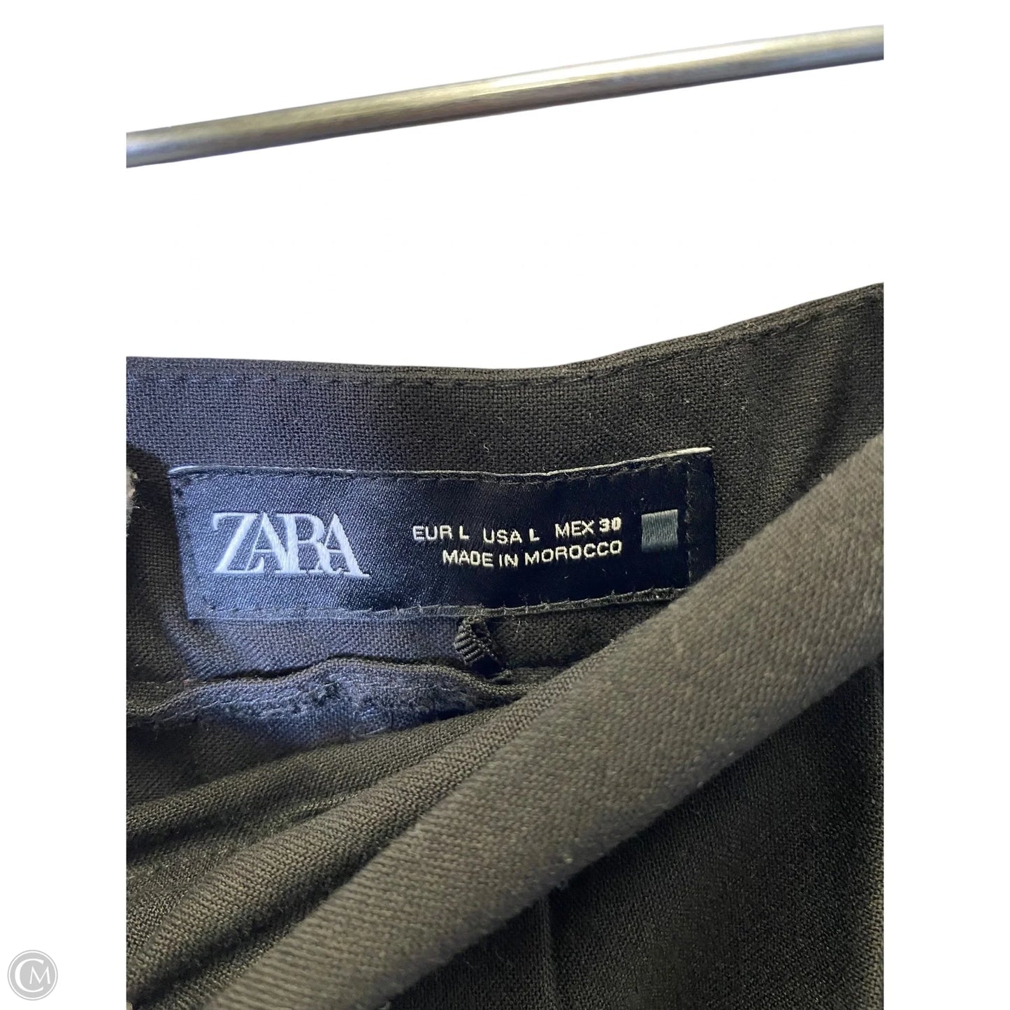 Skort By Zara In Black, Size: L
