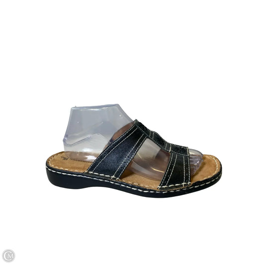 Sandals Flats By Clothes Mentor In Black, Size: 9