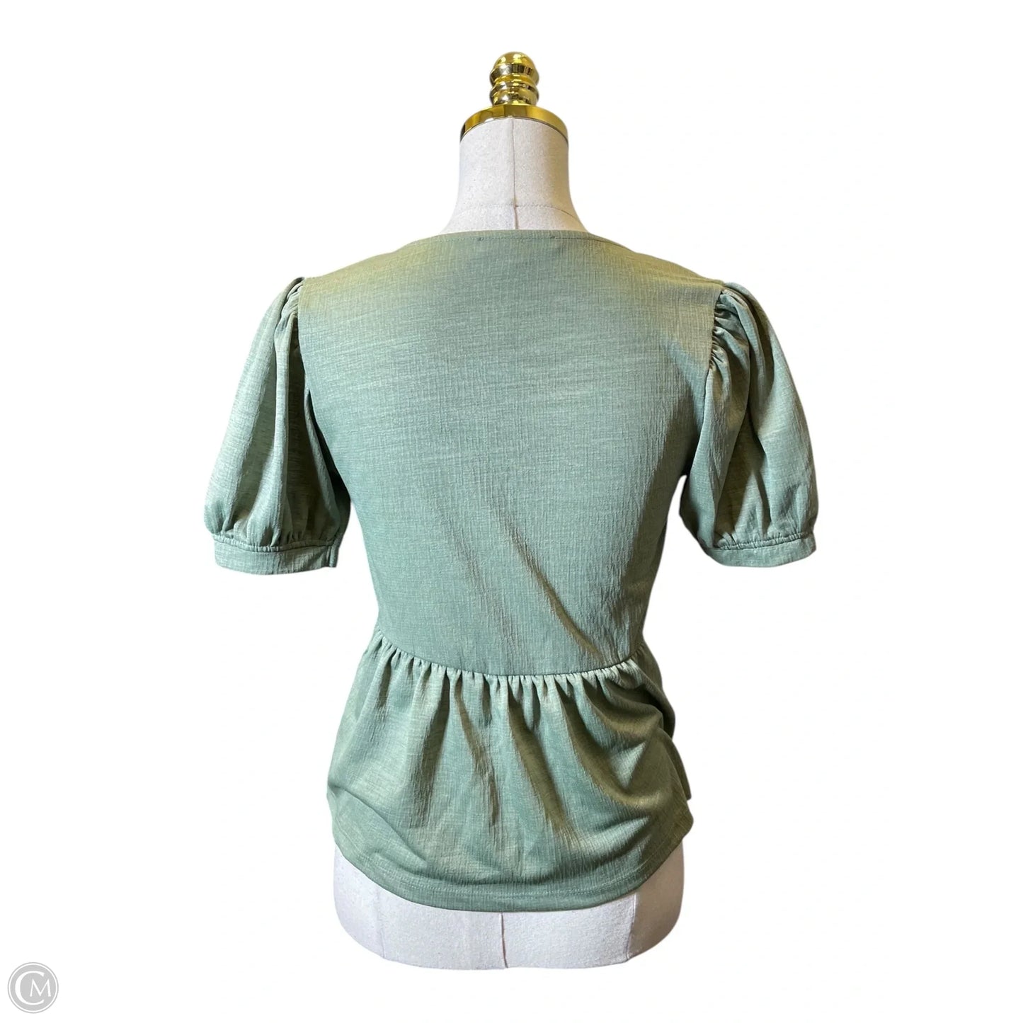 Blouse Short Sleeve By Clothes Mentor In Green, Size: Xs
