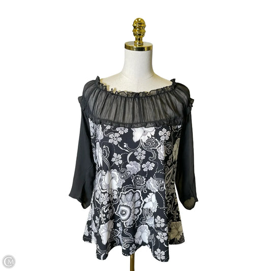 Blouse Long Sleeve By Clothes Mentor In Black & White, Size: 1x