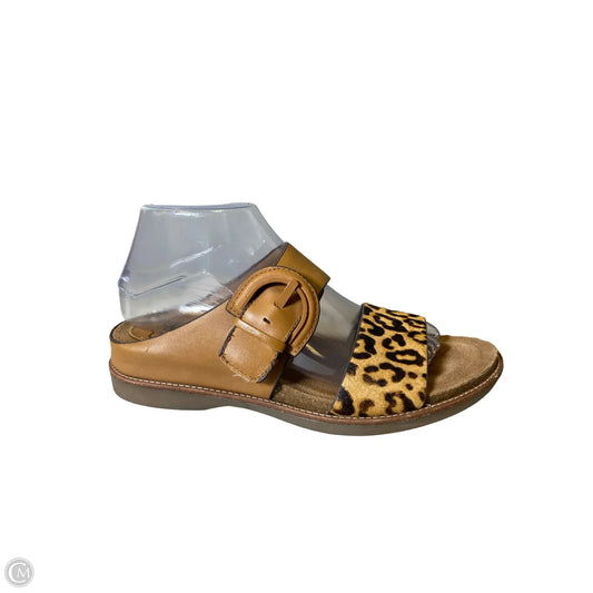 Shoes Flats By Sofft In Animal Print, Size: 8