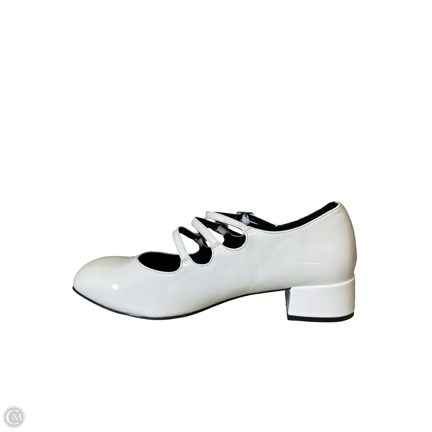 Shoes Flats By Torrid In White, Size: 10.5