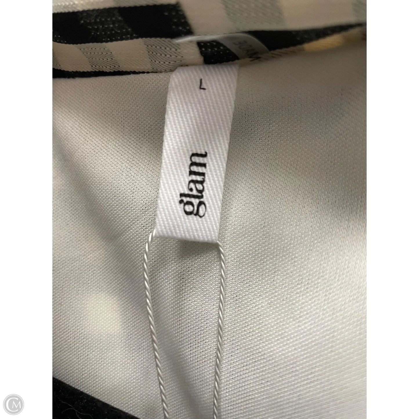 Top Short Sleeve By Glam In Checkered Pattern, Size: L