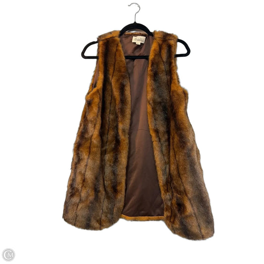 Vest Faux Fur & Sherpa By Clothes Mentor In Brown, Size: M