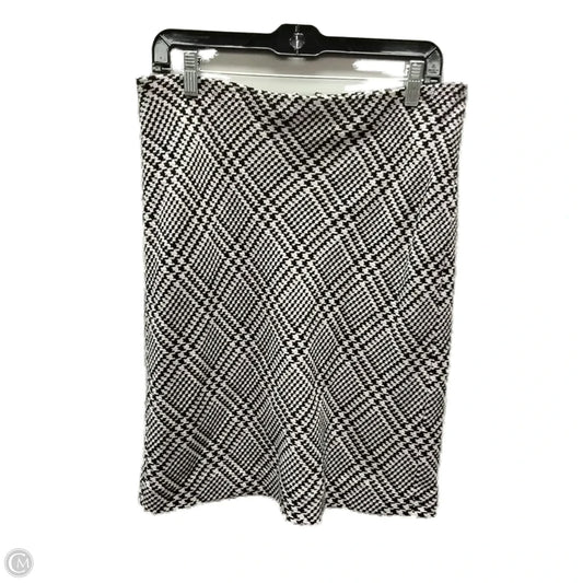 Skirt Mini & Short By Loft In Geometric Pattern, Size: 10