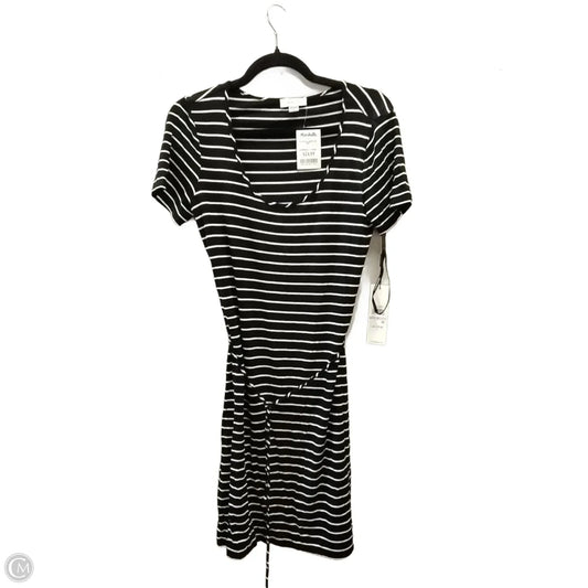 Dress Casual Short By Calvin Klein In Striped Pattern, Size: S