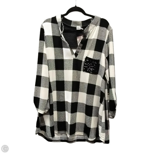 Top Long Sleeve By Clothes Mentor In Checkered Pattern, Size: 3x